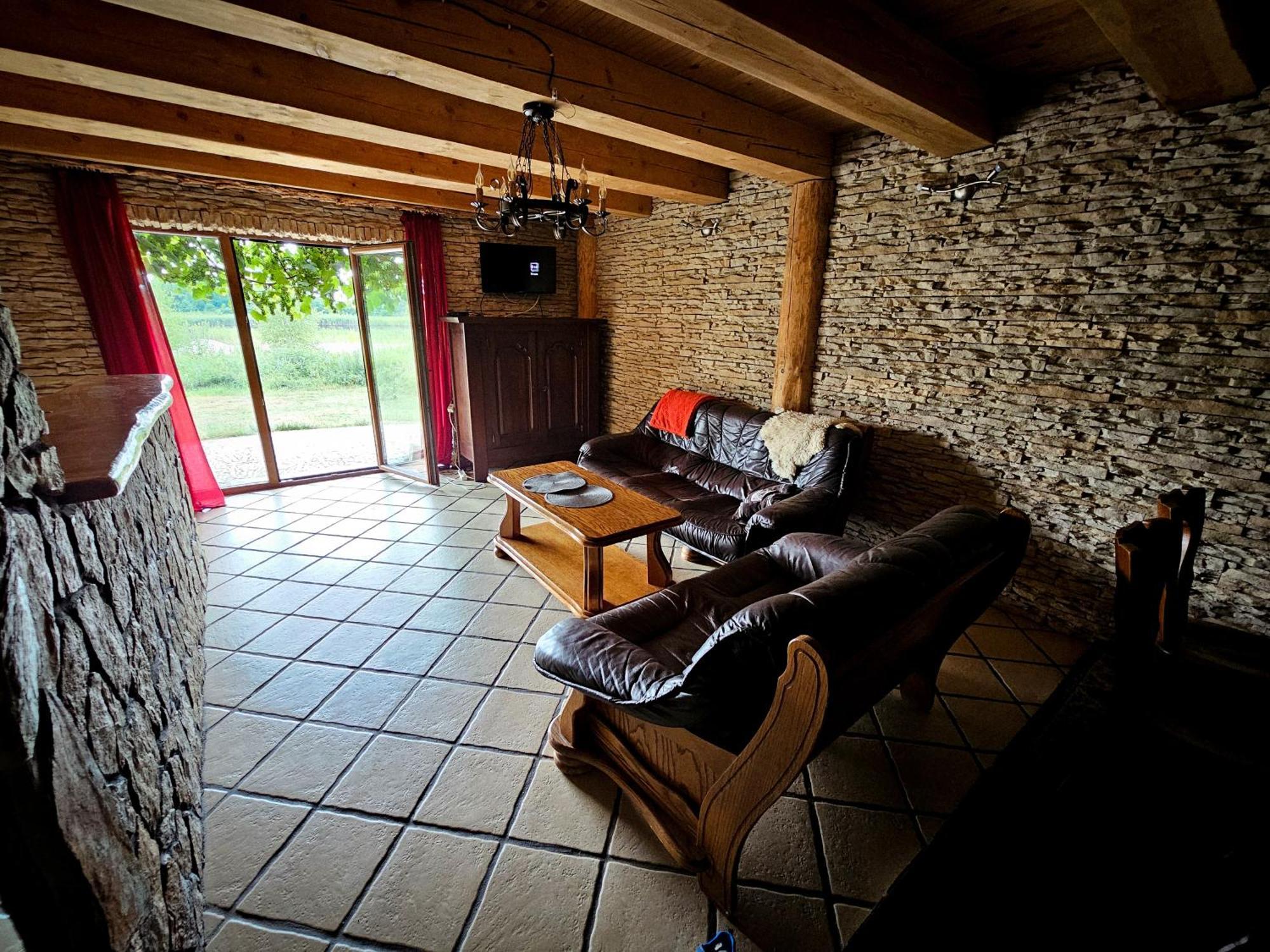Villa Domek Letniskowy Caloroczny W Rzemieniu Exterior foto